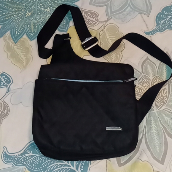 Travelon Handbags - Travelon shoulder bag.